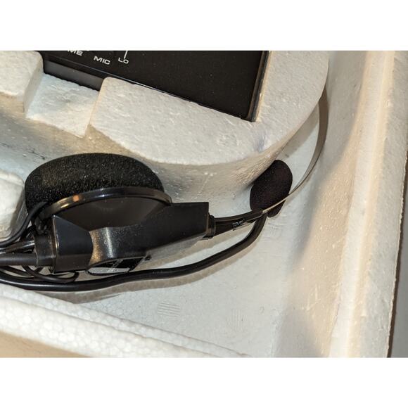 Vintage Maxon FM 2 Way Helmet Radio Driver Passenger Intercom 49-Hi Never Used - Picture 5 of 12